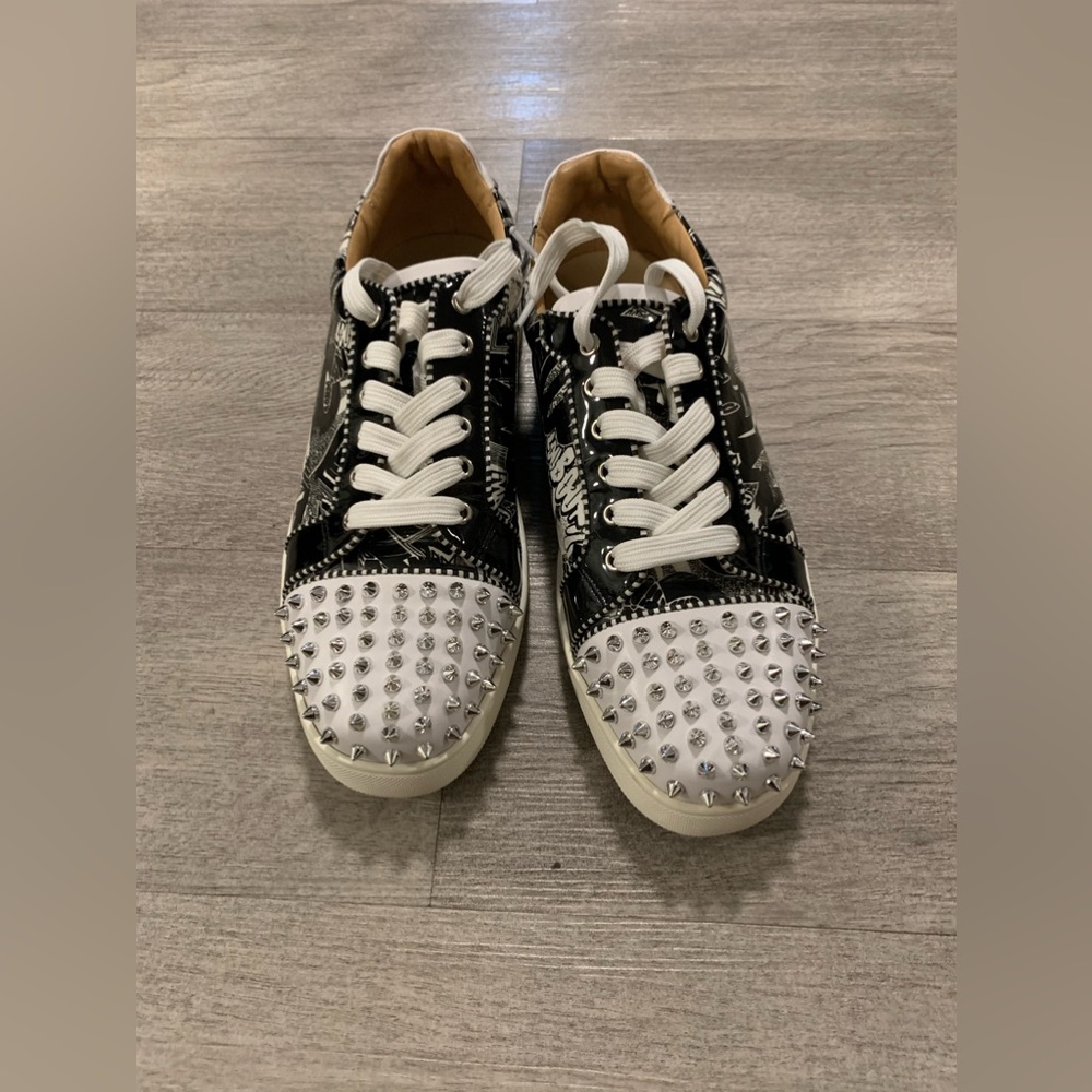 Christian Louboutin !!!!patent leather graffiti with spikes European size 45 EUC